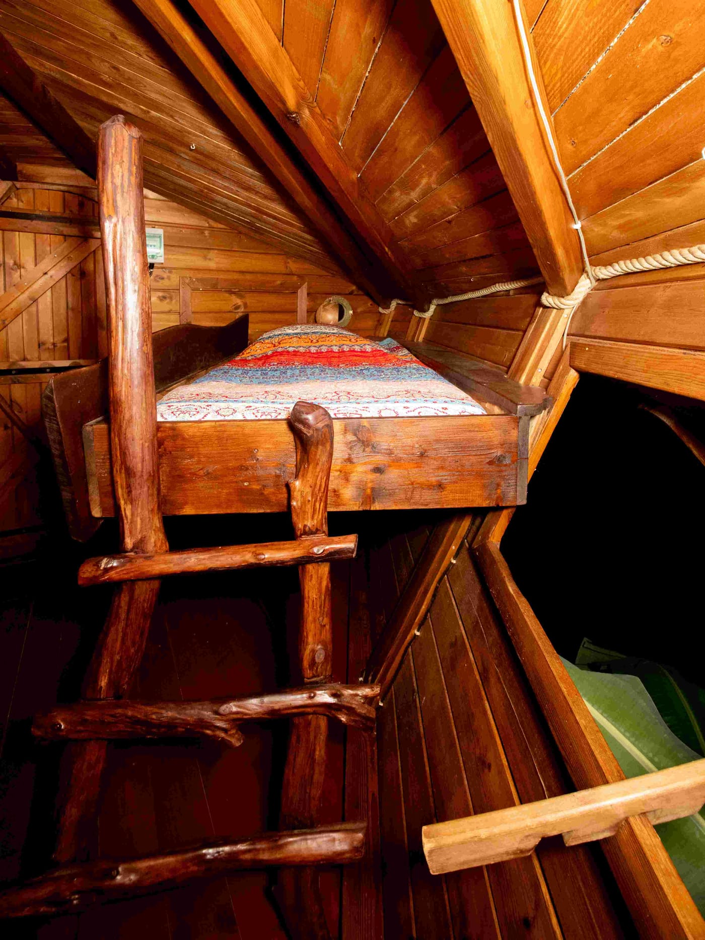 Ambiance intérieure de la Cabane Rhum